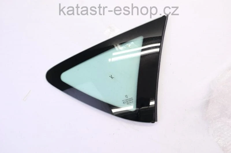 PEUGEOT/CITROEN 8569EG Okna