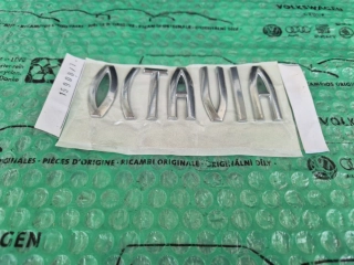 Nápis "OCTAVIA" Škoda Octavia II (1Z) 1Z0853687 739, Nový originální díl, odeslání 4-8dní